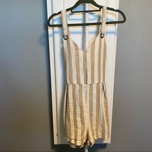 Taylor & Sage Romper XL